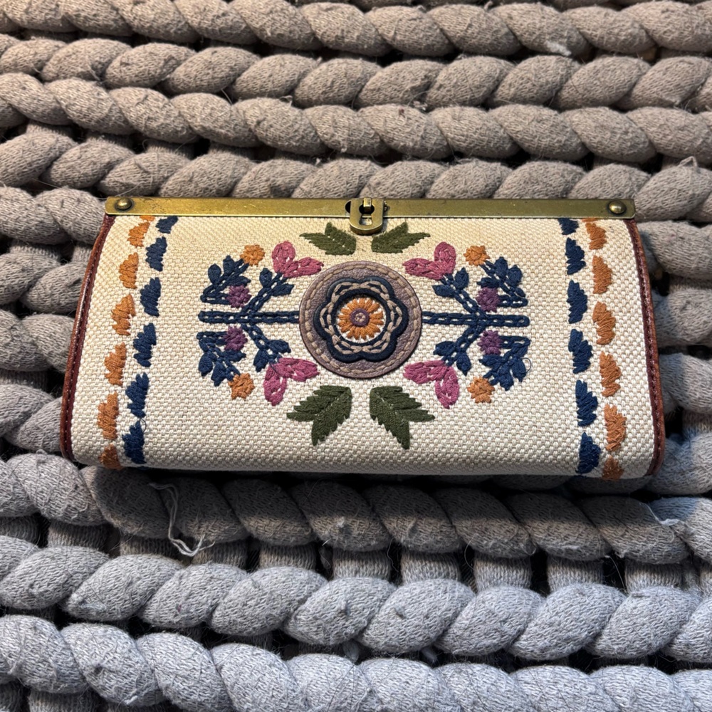 Fossil Cream Embroidered Floral Wallet with Blue, Pink, Green Accents